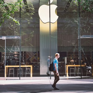 Vitrine Apple Store. Crédit photo Zhang Kaiyv Dhi